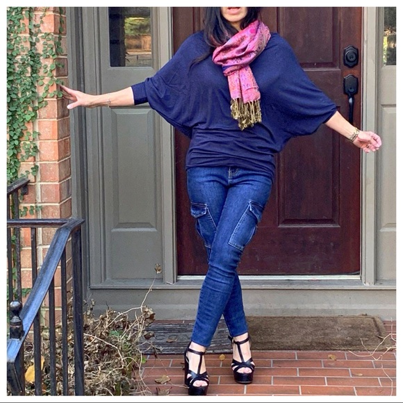 ✨LAST 1✨Navy blue Slouchy Dolman sleeves knit top - Picture 6 of 7